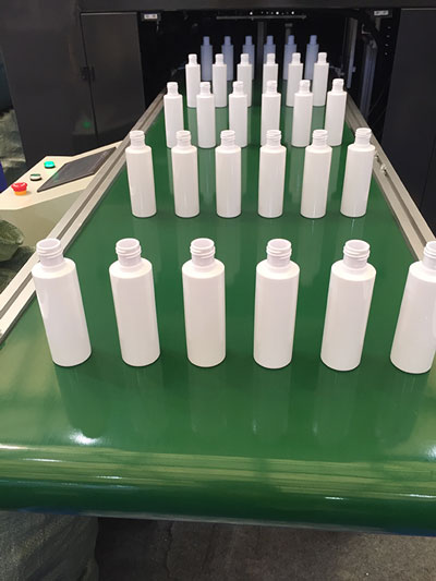 綠色PVC<a href='http://www.hookf.cn/shusongdai/' target='_blank'><u>輸送帶</u></a>